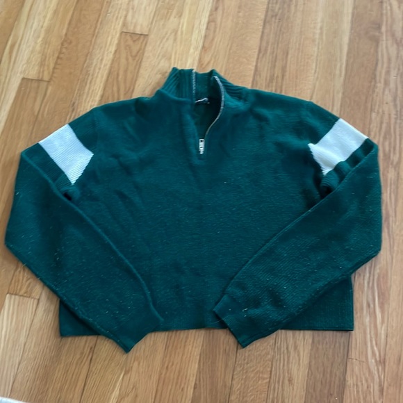 Brandy Melville Tops - Brandy Melville green and white cropped quarter zip
